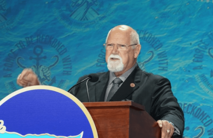 SupplyChainWayn's tweet photo. ILA chief vows to form global ‘mega-union’ to fight port automation https://t.co/thfvpF6yGM https://t.co/ma6CtauNtT