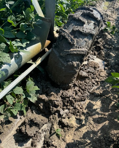 FemaleRancher's tweet photo. The joys of pivot tires… because nothing says ‘farm life’ like wrestling with those stubborn things! 😂🚜 Who else knows the struggle? #FarmLife #PivotProblems #IrrigationChallenges #RanchLife #CountryLiving #FarmChores #HardWorkPaysOff #LifeOnTheFarm https://t.co/KIllRYvMLB