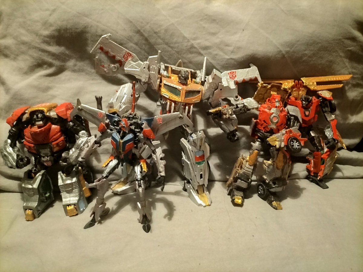 Iacon City Rockgirl tweet media