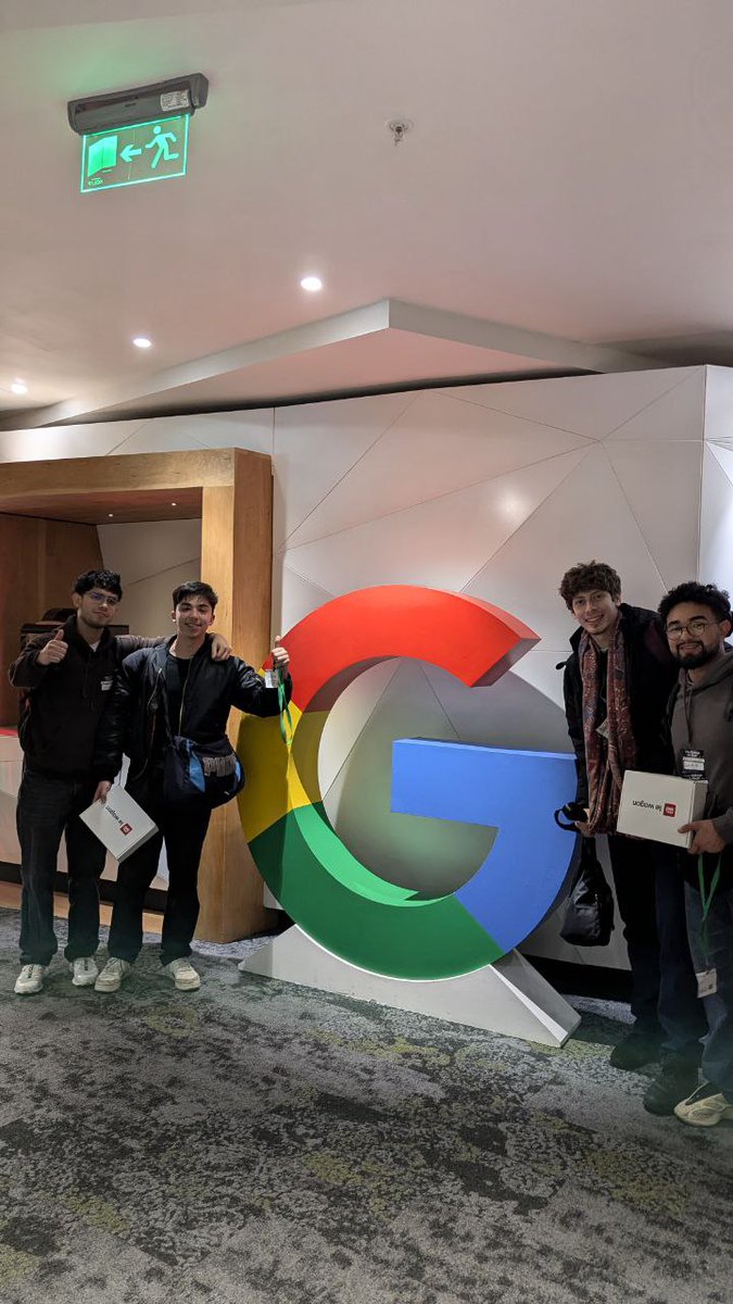 dccuc's tweet photo. Estudiantes de postgrado DCC UC ganan en Hackathon “Data Challenge in the Cloud”

Felicitamos a los participantes ganadores del primer lugar de la hackathon: Luis Miranda, Oscar Loch, Rodrigo Pozo, Cristobal Vásquez.

Nota web: https://t.co/72BCdo53kz https://t.co/Aym4pf9eAo