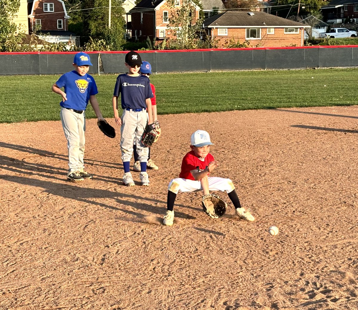 Go_Team_AA's tweet photo. Fall Ball practice is underway! It is always great to see our guys back with us on the diamond! #GoTeamAA https://t.co/c3dVPfIwCE