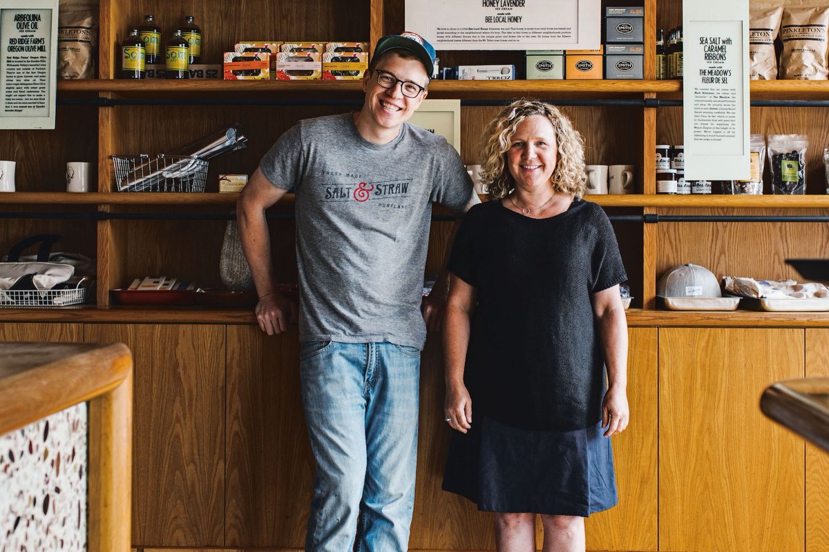 HobbyEmprende's tweet photo. She Imagined a Specific Type of Culture Before Starting Her Business — Then Grew It From 1 Cart to Cult Status: 'Magical Things Happening' https://t.co/AgHlCzCSvh https://t.co/EXgLr3S3Mo