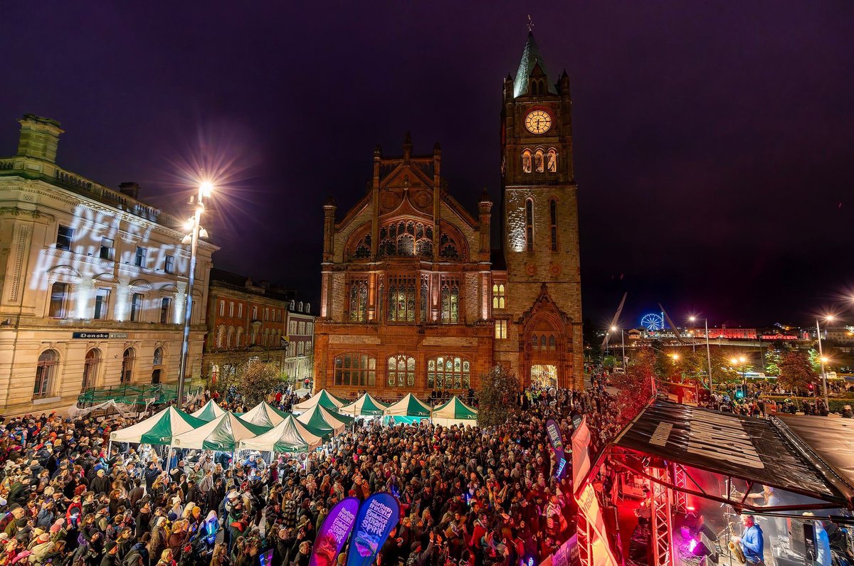 🎃 Calling all traders! There's still time to submit your market trader applications for Derry Halloween!
Calling all 🧛‍♂️  Food vendors, 🧙‍♀️Craft sellers, and 👻 Toy merchants

derryhalloween.com/trader-applica… 

The deadline for applications is tomorrow, Fri 6 Sept at 12noon