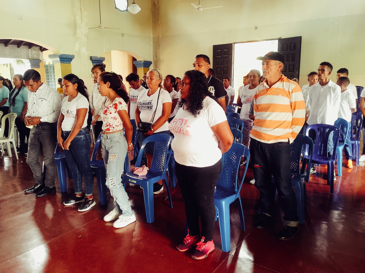 guarico_mision's tweet photo. #AlMomento|| Se Está llevando a cabo la graduación Regional de la misión Robinson dónde se están graduando 94 Patriotas en el Municipio Miranda, Dando un paso hacia el futuro de Venezuela .
@NicolasMaduro 
@HectoRodriguez 
@Sociabolivarian 
@MisinRobinsonP2 
@GLADISAREVALO15 https://t.co/ffpb3wtaQy
