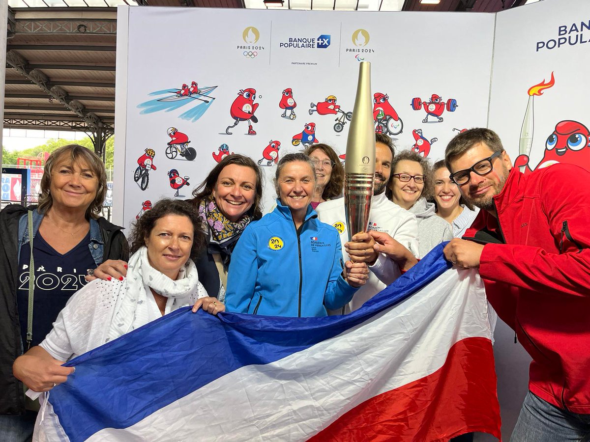 Journée paralympique #JOP2024 à destination des conseillers pédagogiques et des inspecteurs <a href="/Les_Yvelines/">Les Yvelines</a>.
Au programme:
➡️ Para athlétisme <a href="/StadeFrance/">Stade de France</a> 
➡️ Visite du #clubfrance
<a href="/PatardDominique/">Dominique PATARD</a> @lair_sandrine <a href="/IA_DAASEN_78/">Valérie Servissolle DAASEN des Yvelines</a> <a href="/ac_renault/">Anne-Claire Renault</a>