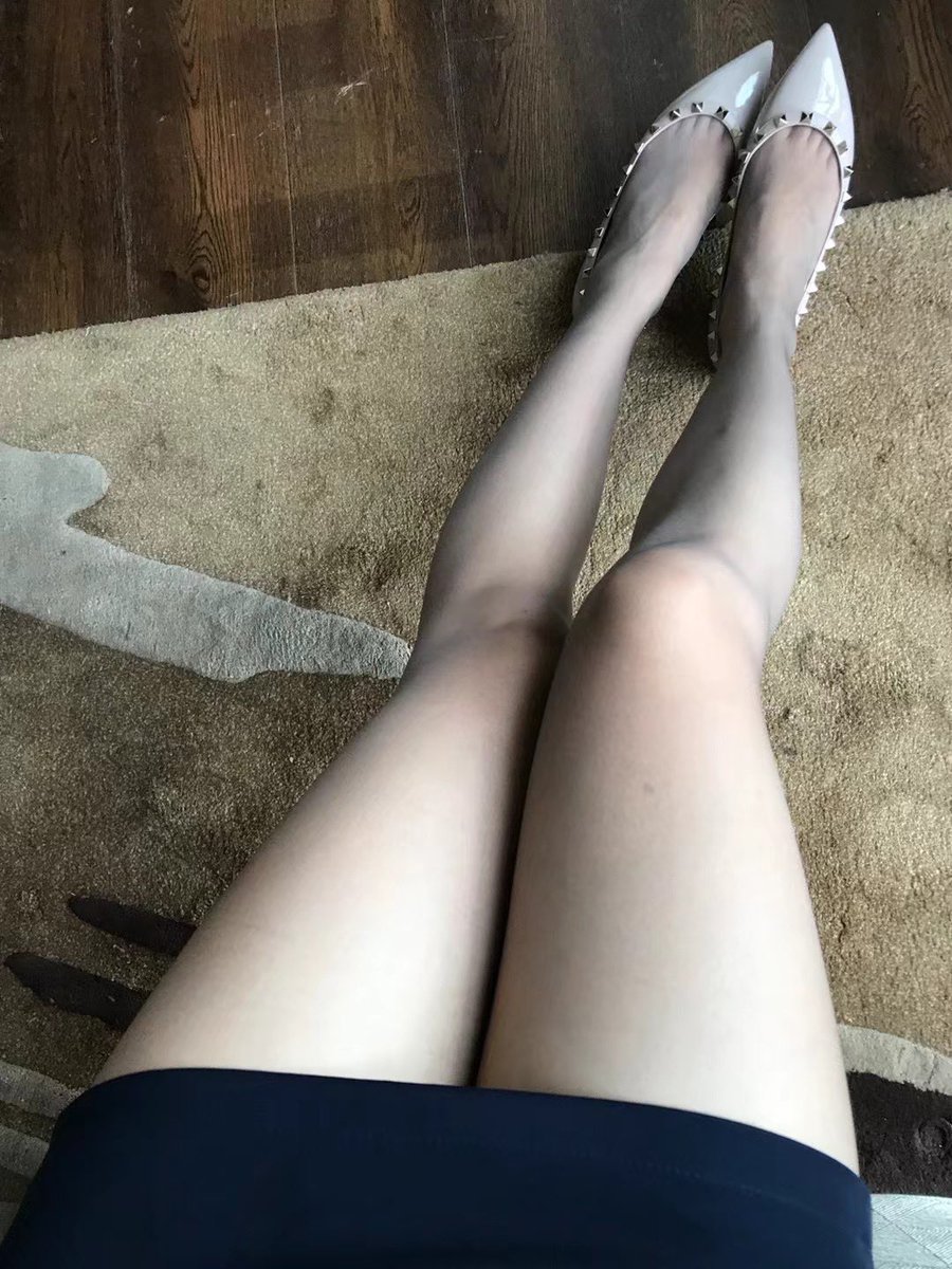 #灰丝
#原味丝袜 又是穿丝的季节