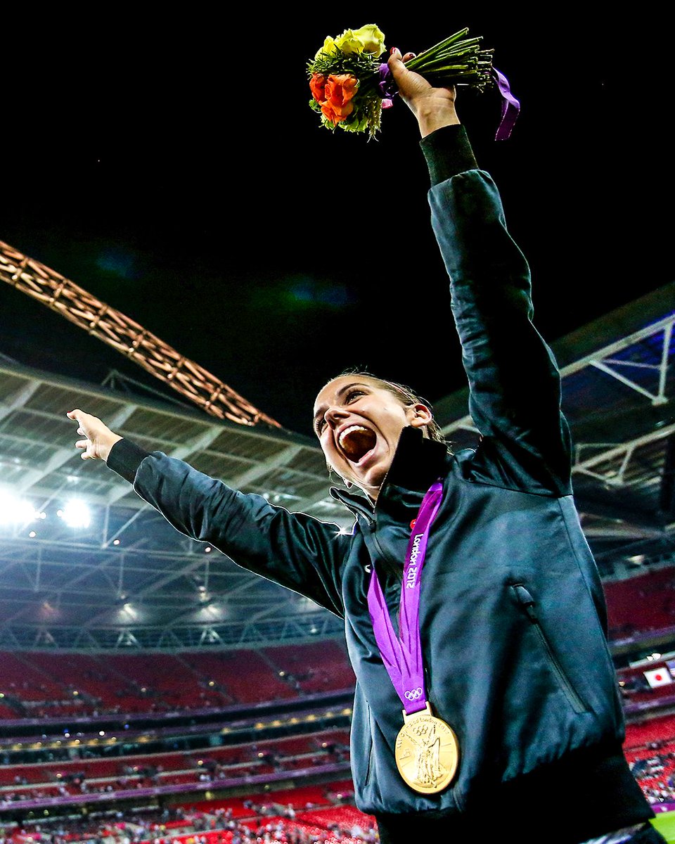 brfootball's tweet image. World Cup 🏆🏆
Olympics 🥇
Champions League 🏆
U-20 World Cup 🏆
NWSL 🏆
NWSL Shield 🏆
NWSL Challenge Cup 🏆
Division 1 Féminine 🏆
Concacaf Championship🏆🏆🏆
Concacaf W Gold Cup 🏆

Legendary Alex Morgan announces she is retiring from football—her final game is on Sunday 🫡