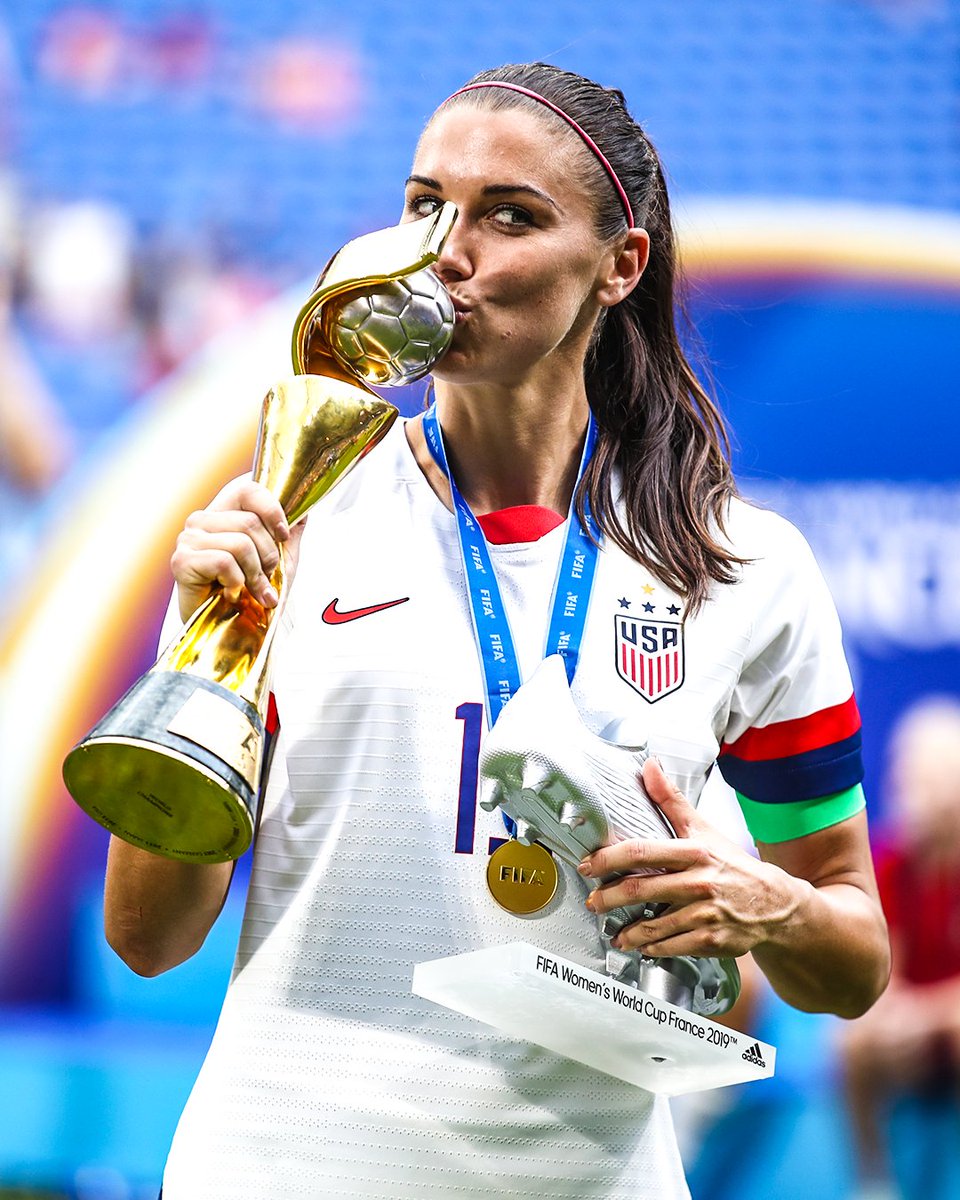 brfootball's tweet image. World Cup 🏆🏆
Olympics 🥇
Champions League 🏆
U-20 World Cup 🏆
NWSL 🏆
NWSL Shield 🏆
NWSL Challenge Cup 🏆
Division 1 Féminine 🏆
Concacaf Championship🏆🏆🏆
Concacaf W Gold Cup 🏆

Legendary Alex Morgan announces she is retiring from football—her final game is on Sunday 🫡