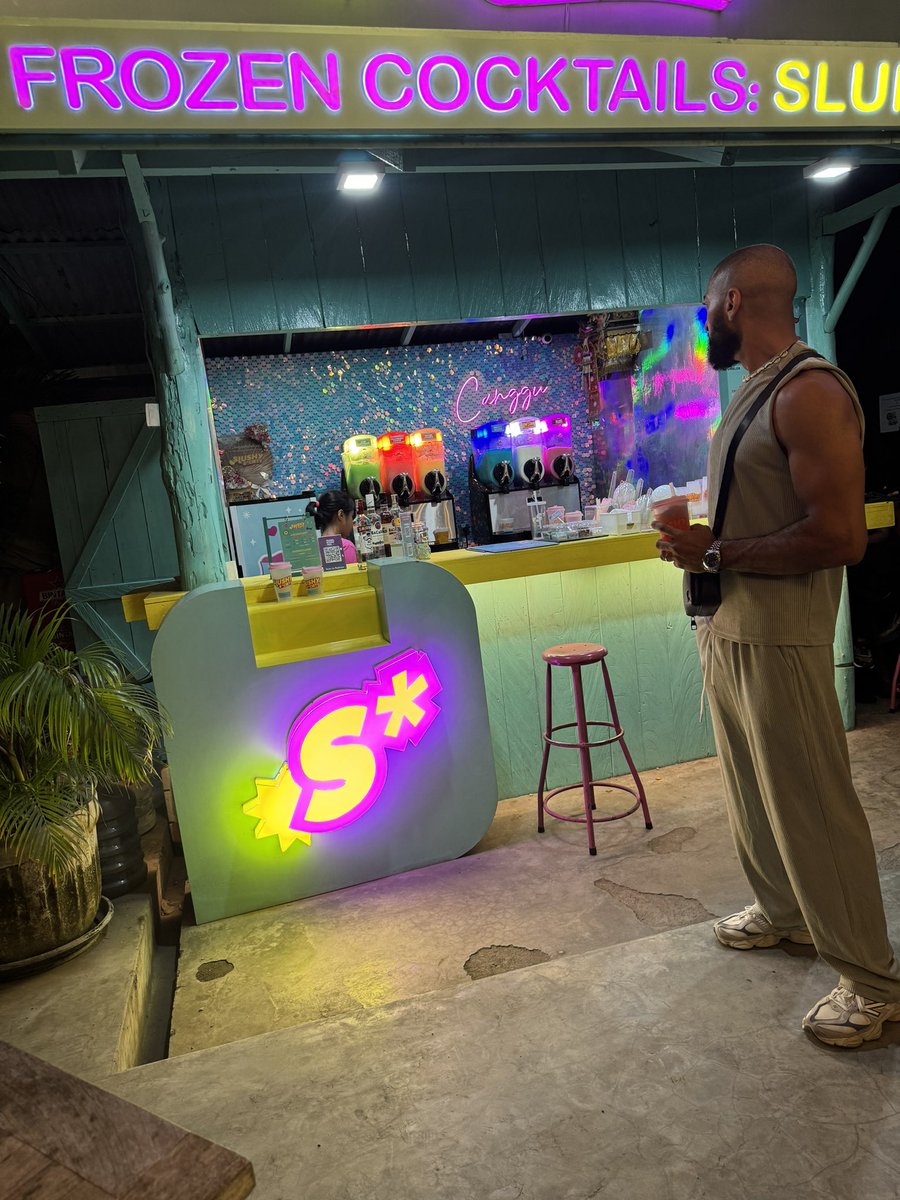 Jacked DH lf AWC team