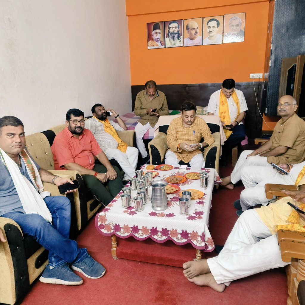 Ramakant Vishwakarma (@iramakantbjp) on Twitter photo शिक्षक दिवस के नाम पर उनको कतई बधाई नहीं देना है जो मदरसों में-
बम बनाने की , नकली नोट छापने की शिक्षा देते हैं ।
अन्य सभी को शिक्षक दिवस की हार्दिक बधाई ।
<a href="/kpmaurya1/">Keshav Prasad Maurya</a> <a href="/myogiadityanath/">Yogi Adityanath</a> <a href="/narendramodi/">Narendra Modi</a> <a href="/swatantrabjp/">Swatantra Dev Singh</a> शिक्षक दिवस के नाम पर उनको कतई बधाई नहीं देना है जो मदरसों में-
बम बनाने की , नकली नोट छापने की शिक्षा देते हैं ।
अन्य सभी को शिक्षक दिवस की हार्दिक बधाई ।
<a href="/kpmaurya1/">Keshav Prasad Maurya</a> <a href="/myogiadityanath/">Yogi Adityanath</a> <a href="/narendramodi/">Narendra Modi</a> <a href="/swatantrabjp/">Swatantra Dev Singh</a>
