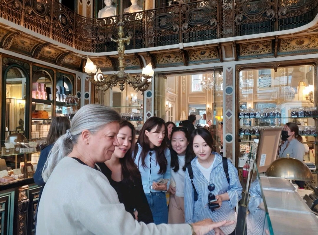 Hello Lille (@hello_lille) on Twitter photo 🇰🇷🇫🇷 Accueil de 6 médias majeurs de Corée du Sud par #hellolille pr venir découvrir la destination #Lille Métropole. 🙏 <a href="/atout_france/">Atout France</a>
L'occasion de mettre en valeur nos atouts auprès de ce marché stratégique et faire une échappée chez nos voisins <a href="/LensTourisme/">LensTourisme</a> <a href="/DunkerqueVisit/">Visit Dunkerque</a> 🇰🇷🇫🇷 Accueil de 6 médias majeurs de Corée du Sud par #hellolille pr venir découvrir la destination #Lille Métropole. 🙏 <a href="/atout_france/">Atout France</a>
L'occasion de mettre en valeur nos atouts auprès de ce marché stratégique et faire une échappée chez nos voisins <a href="/LensTourisme/">LensTourisme</a> <a href="/DunkerqueVisit/">Visit Dunkerque</a>