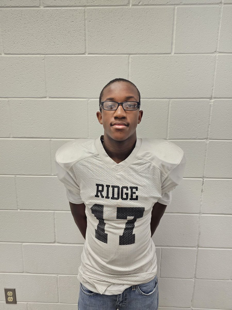 VRMS Athletics (@vrms_ath) on Twitter photo WEEK 1 PLAYERS OF THE GAME
<a href="/ridgerecruiting/">Keller Fossil Ridge Football</a> <a href="/KISDAthletics/">Keller ISD Athletics</a>
8th:
A Team: (TE/DE) Emmanuel Osondu #4
B Team: (G/LB) Chase Alvarado #54
7th:
A Team: (WR/DE) Alex Maysonet #51
B Team: (RB) Levi Akwa #17 WEEK 1 PLAYERS OF THE GAME
<a href="/ridgerecruiting/">Keller Fossil Ridge Football</a> <a href="/KISDAthletics/">Keller ISD Athletics</a>
8th:
A Team: (TE/DE) Emmanuel Osondu #4
B Team: (G/LB) Chase Alvarado #54
7th:
A Team: (WR/DE) Alex Maysonet #51
B Team: (RB) Levi Akwa #17