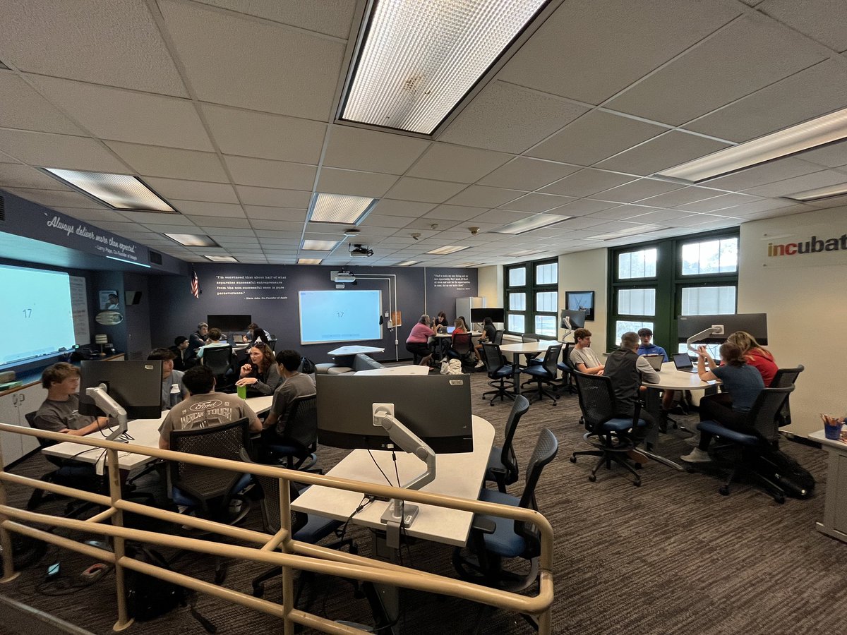 Speed problem &amp; solution ideation with 6 dedicated coaches. Each coach is spending 6 minutes with each team: The band-aid is off and we are rocking and rolling!!! <a href="/jltyrrell8/">Dr. Jennifer Tyrrell</a> <a href="/LTWaterman/">Brian Waterman</a> <a href="/LaGrangeBiz/">LaGrangeBusinessAssociation</a> <a href="/WSCCI_IL/">WSCCI</a> <a href="/UnchartedLRNG/">Uncharted Learning, NFP</a> #WeAreLT