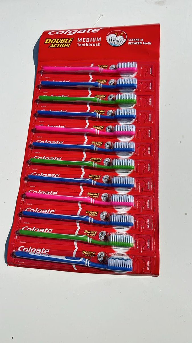 Pacer_Makeit's tweet photo. Quick question??

For how long should a brand new toothbrush last? https://t.co/9HIfd6omJx