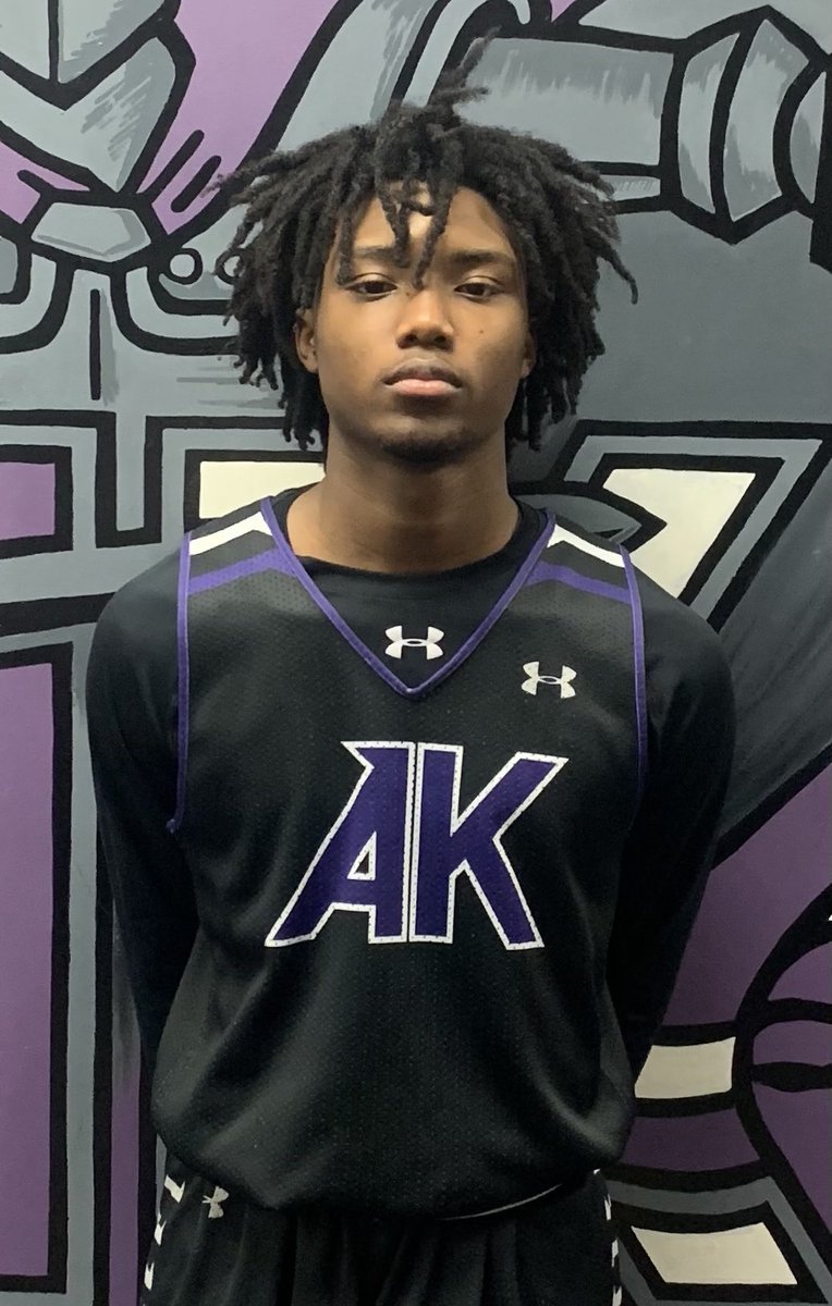 AKbasketball's tweet photo. Happy Birthday Knoah! Knoah is now playing at Union University in TN! #AKBasketball #TCC #KnightForLife @kcarv10 https://t.co/QXQM9krm1I