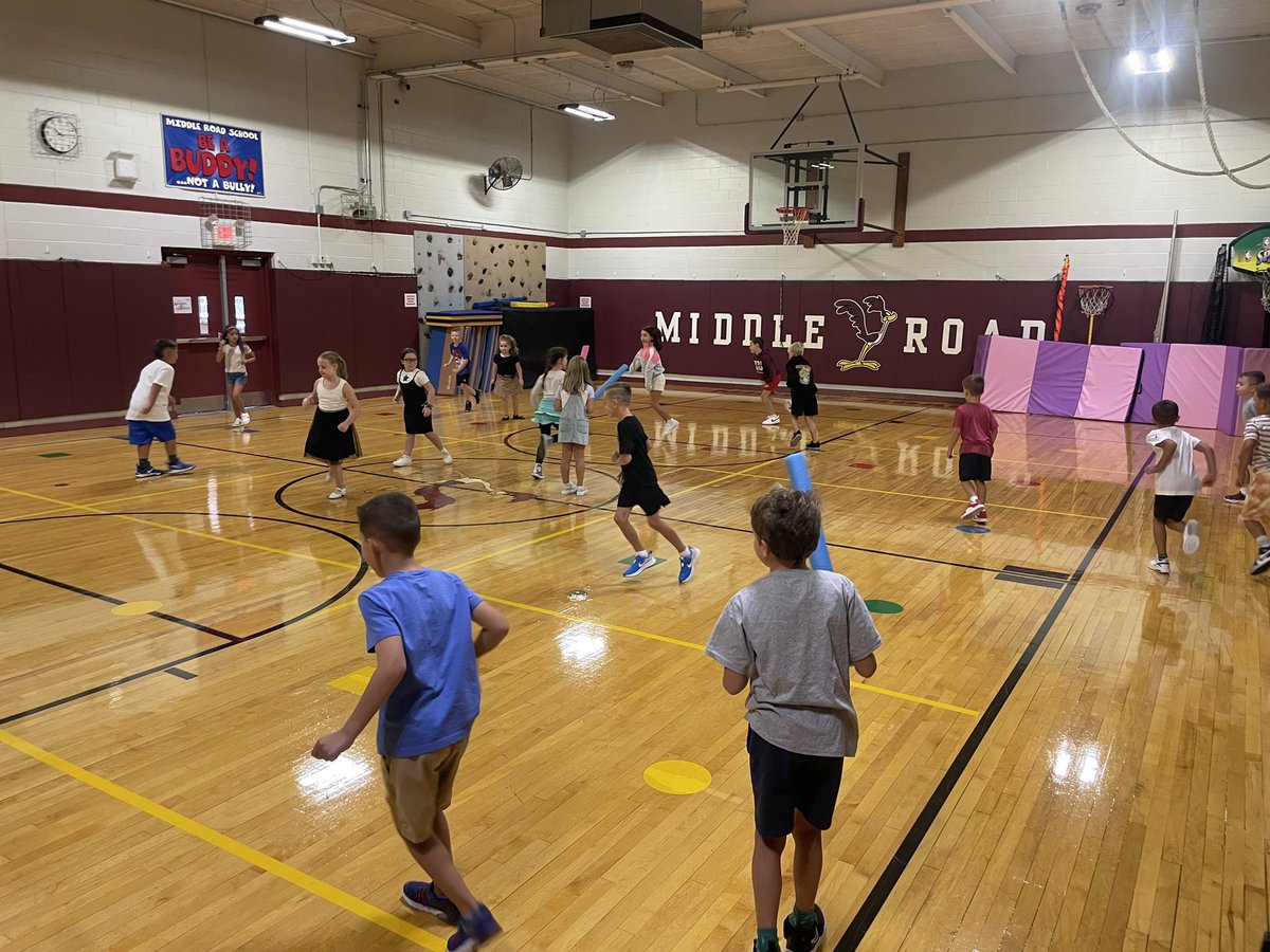 First day is off to a great start!!! <a href="/HazletProud/">Hazlet Township Public Schools</a> <a href="/MRSroadrunners/">Middle Road School</a>