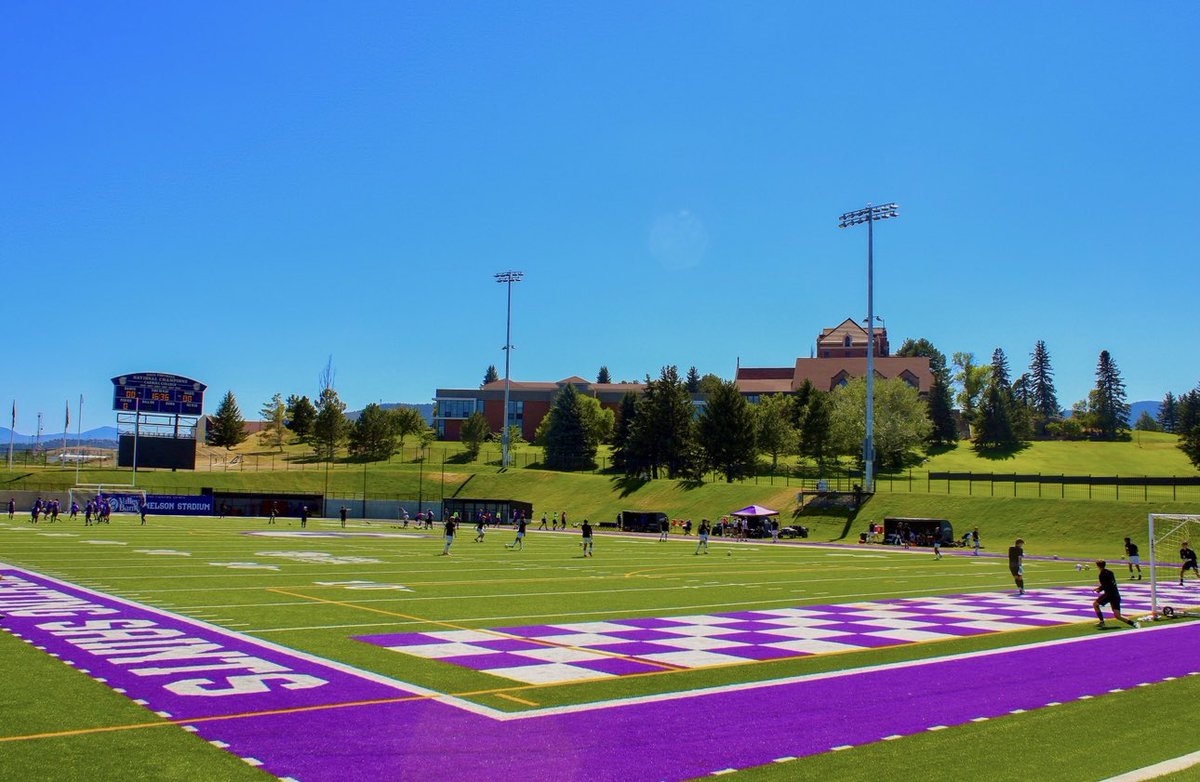 There is an unmatched beauty all around our campus. ☀️ We are so blessed that this is our home away from home! 🏡