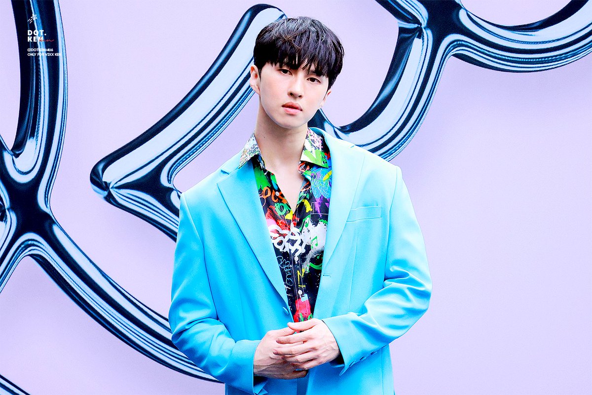 dot★KEN::닷켄✨ tweet media