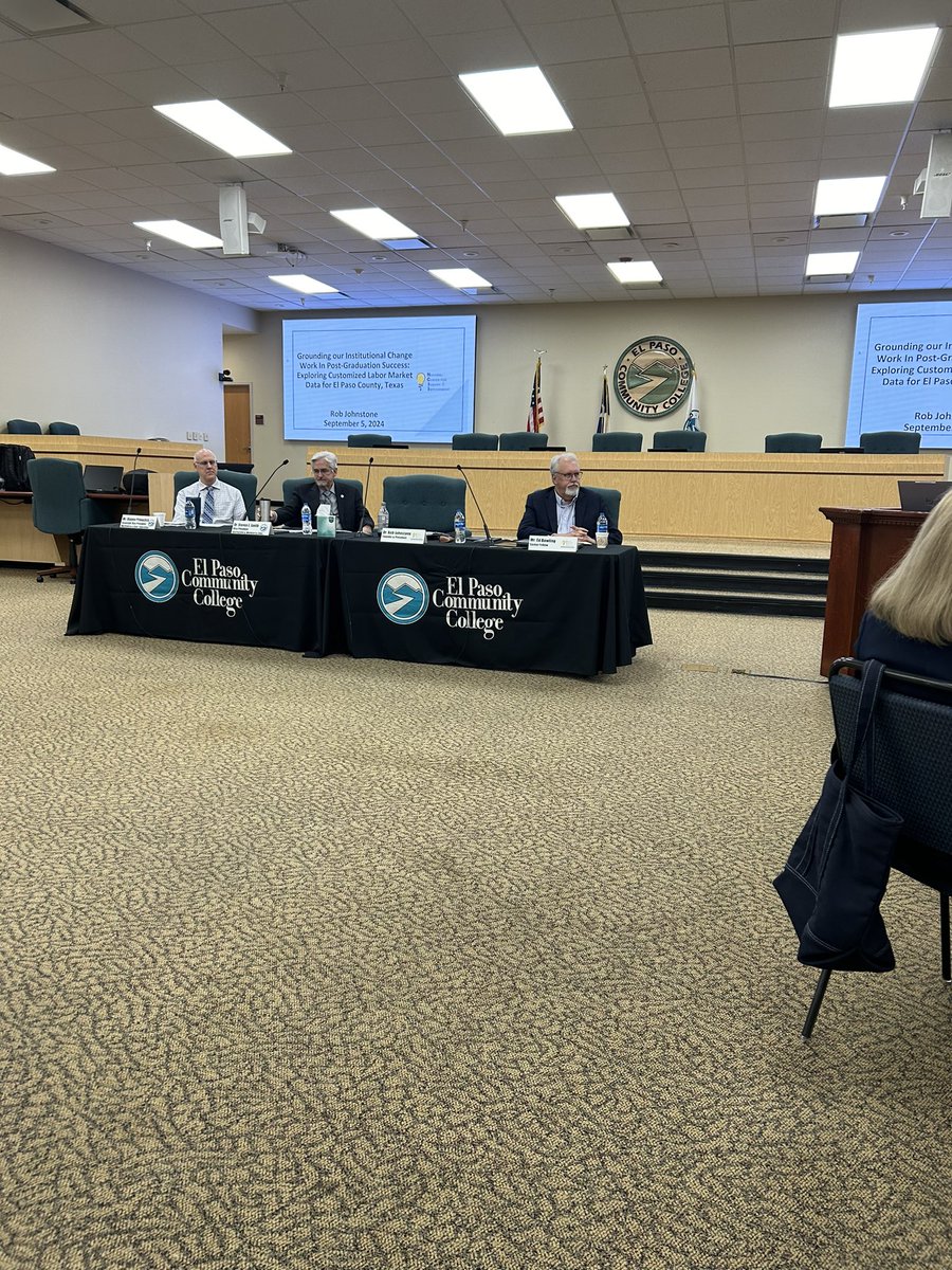 #EPCCproud! NCII’s Dr. Johnstone assisting EPCC ‘s Workforce &amp; Instruction division team with Potential marketable data leading to successful occupations leading to career mobility, secure living wages, and/or transfer to 4-year IHE’s. Education pays!