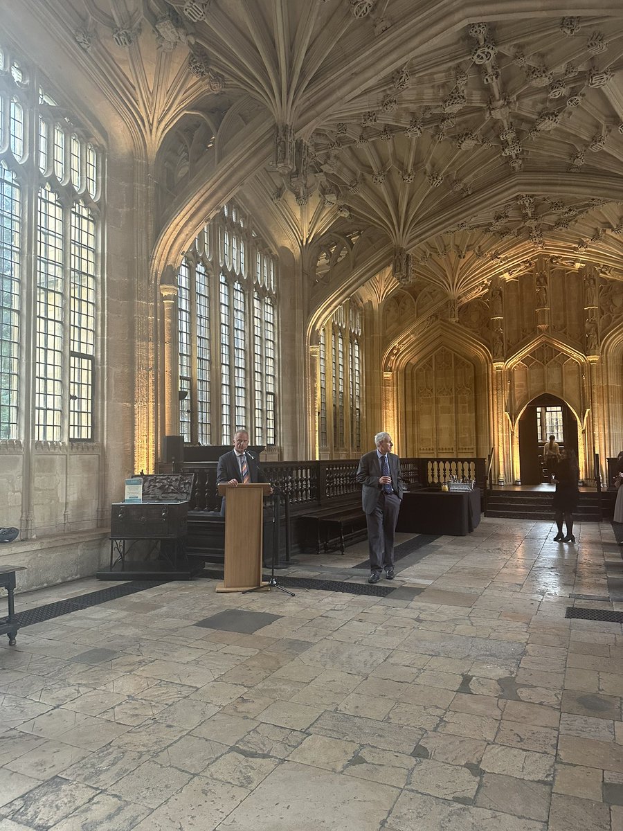 Hoda Shamsnajafabadi ๐๏ธ๐ง (@hodashamss) on Twitter photo On the 2nd of September at the University of Oxfordโs Divinity School, we celebrated a milestone with Professor Robert McLarenโs lab <a href="/eyeMacLaren/">MacLaren Research Group Oxford</a> achieving an advancement in gene therapies for treating retinal eye diseases caused by a mutation in the CDHR1 gene. On the 2nd of September at the University of Oxfordโs Divinity School, we celebrated a milestone with Professor Robert McLarenโs lab <a href="/eyeMacLaren/">MacLaren Research Group Oxford</a> achieving an advancement in gene therapies for treating retinal eye diseases caused by a mutation in the CDHR1 gene.