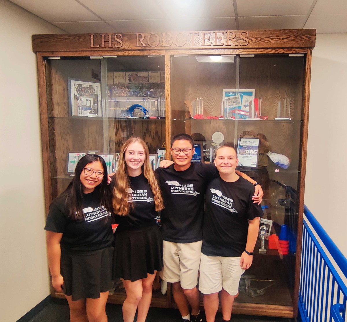 LHS is thrilled to announce the new leaders of our award-winning Robotics team! As one of the largest and most accomplished teams on campus, the Roboteers have consistently pushed the boundaries of innovation and teamwork. This year, under the leadership of our dedicated student