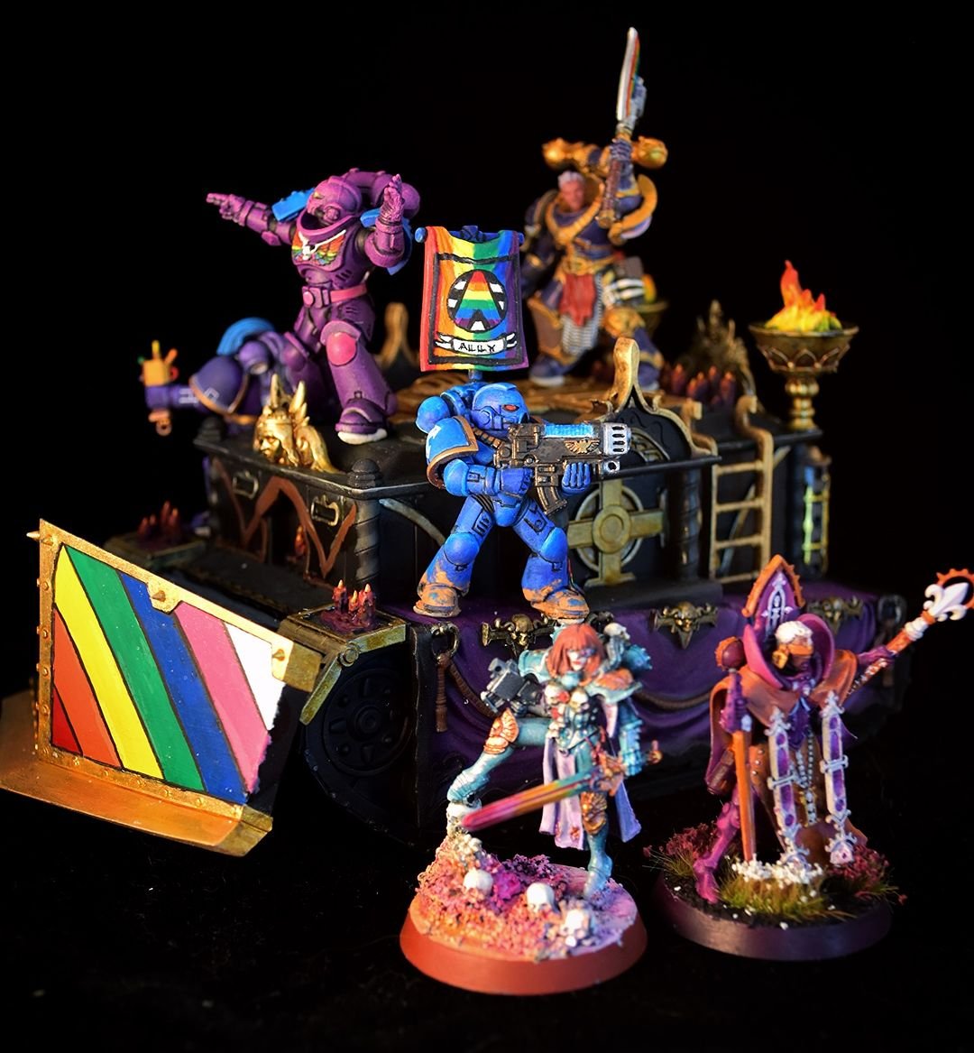 LGBTQ_Warhammer's tweet image. @.jamiedaggers (IG)
@.mungos.marvelous.minis (3D print)

Fabulous Marines entry. This one REALLY speaks for itself. like OMG 🏳️‍🌈💖💖
