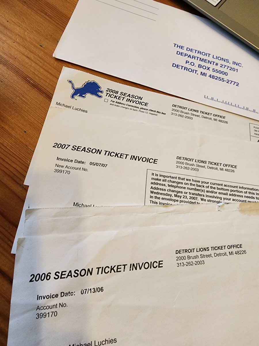 michaelluchies's tweet photo. You're probably right. I'm just a bandwagon fan who has never owned season tickets. https://t.co/MIgQY5Oz28