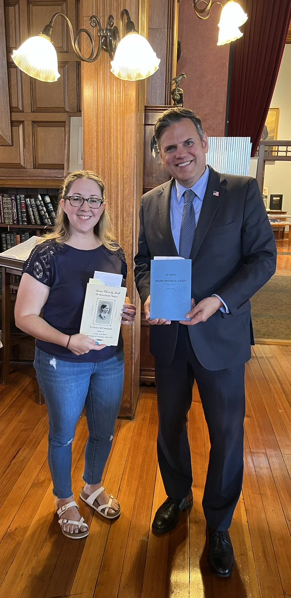 Today’s daily reading is out of the way for <a href="/AMLinehan/">Amanda Linehan</a> and I after participating in the Memoir Marathon about Growing Up in Malden at the <a href="/MaldenMAlibrary/">MaldenPublicLibrary</a>! There will be another session tonight from 6-8 pm and for those interested, please call 781-324-0218.