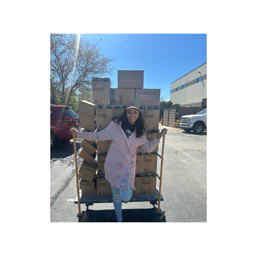 Today was a very good day! I worked with non-profits and it brought me so much joy to help with this toy-drive coming soon! Grateful doing community service work! 💜