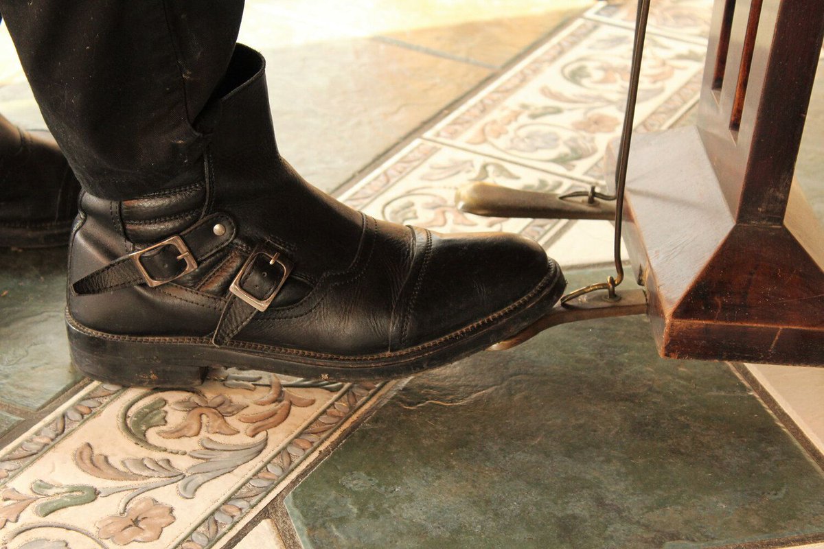 Jeff Robbins tweet media