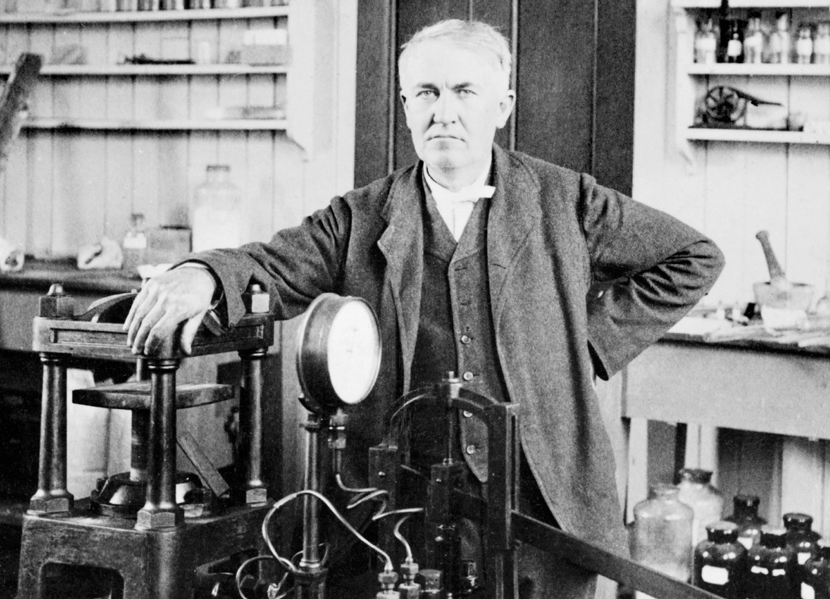 SIVRInterp's tweet image. 💡 Thomas Edison: A testament to overcoming hearing challenges to become one of history&apos;s greatest inventors and innovators. #aslinterpreter #videointerpreter [azsigning.com] [azsigning.com/about-me/]