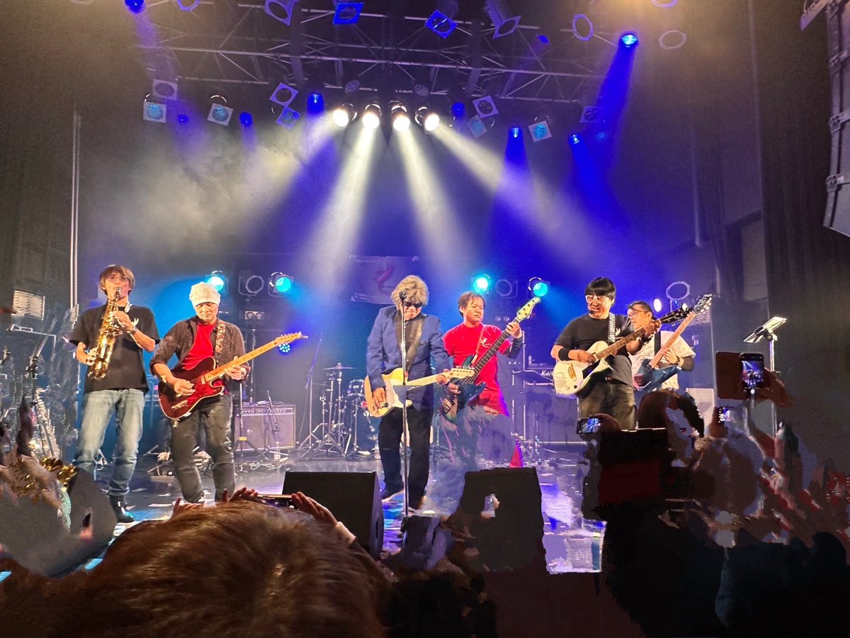 RYUCHAAN's tweet photo. 当日券あります🎫
2024.9.7 (土)
RYUBAND LIVETOUR2024 大阪ファイナル
今夜は分家で笑いま省吾‼️
場所:江坂ミューズ(ドンキの上5F)
開場:15:00
開演:16:00
前売3400円dr別
当日4000円dr別
2次会:20時〜飲み放題
#RYUBAND
#リュウバンド https://t.co/eYfliS1aGi
