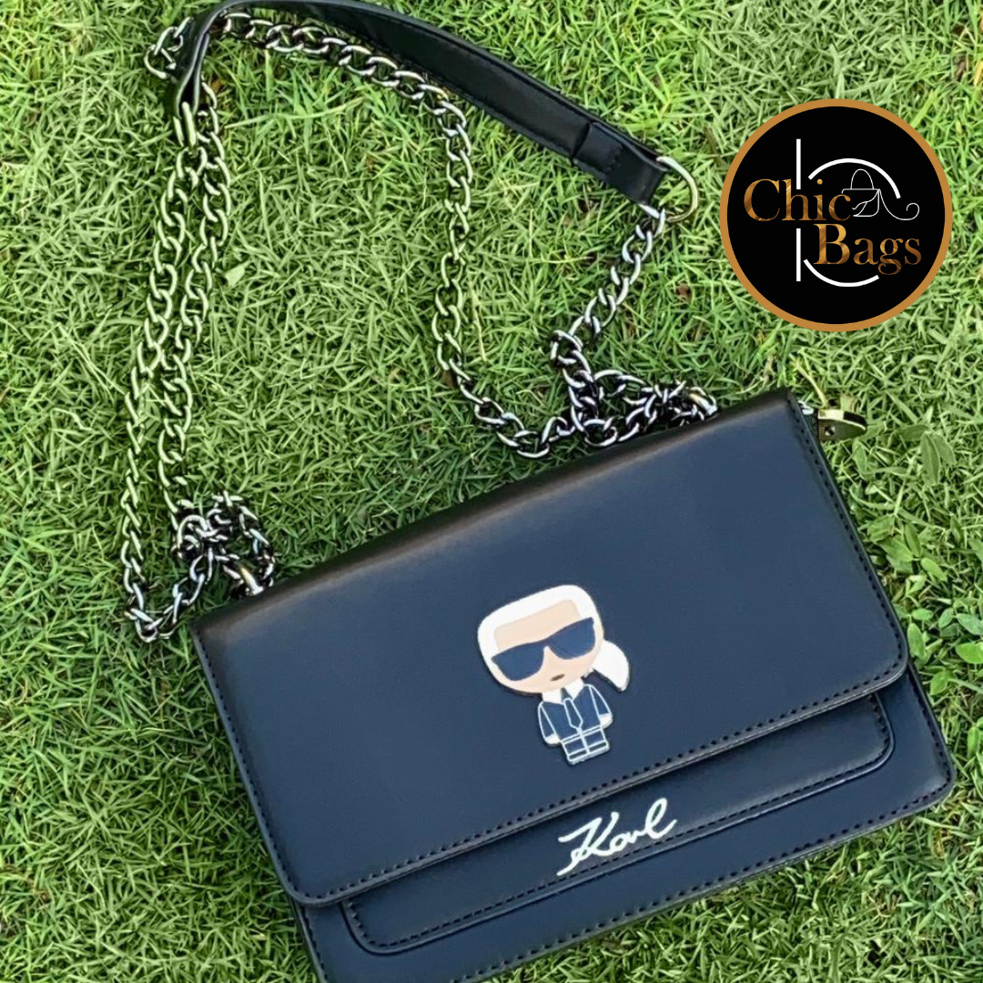 Mi nuevo emprendimiento, por Instagram como chic.bags.ch a la venta todo tipo de bolsos, apoyame dando RT. Quiero ver la magia de TWITER.
Sigueme en este el link 👉 instagram.com/chic.bags.cb?i…
#chicbags