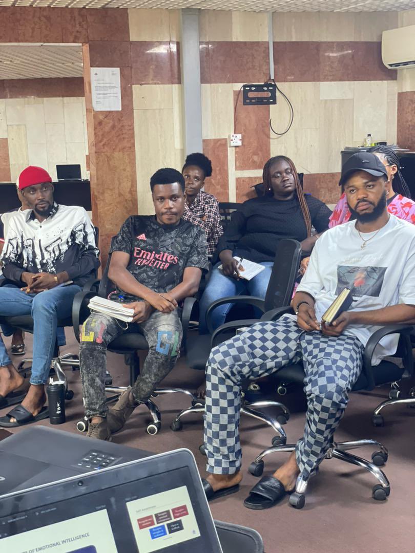 microbizmfb's tweet photo. Training is a constant activity we engage in to equip our staff.

Here are some pictures from the recently concluded training of some members of staff.

Your growth is our pride

#microbiz #growth #training #smallbusiness #businessowners #entreprenuers #banking https://t.co/MOnROfIldv