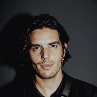 𝖆 𝖕 𝖆 𝖘 𝖍 𝖊 tweet media