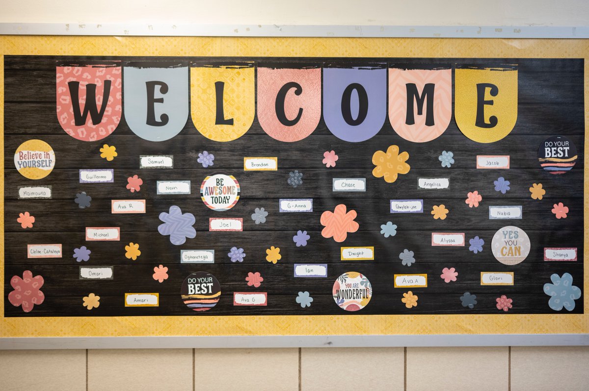 BXCharterSchool's tweet photo. And... we're back!
We hope everyone has a wonderful 2024-25 school year!
#firstdayofschool #firstdayofschool2024 #schooldays #bronx #betterlearning #education #charterschools #learning #math #science #stem #reading #literacy https://t.co/wgfD6QSQmS