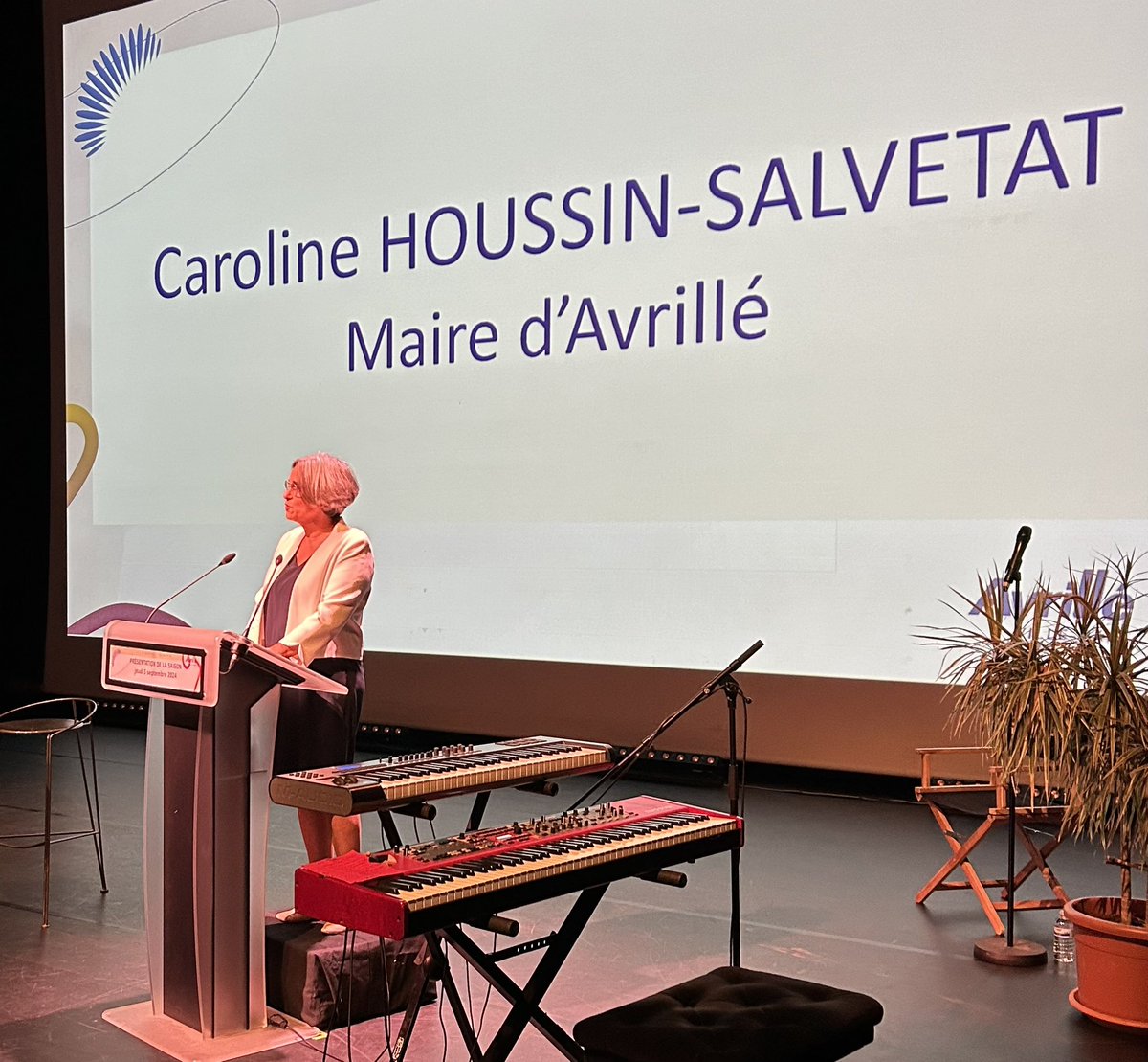 Caroline Houssin-Salvetat tweet media