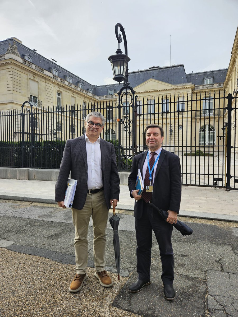 Chile OECD tweet media