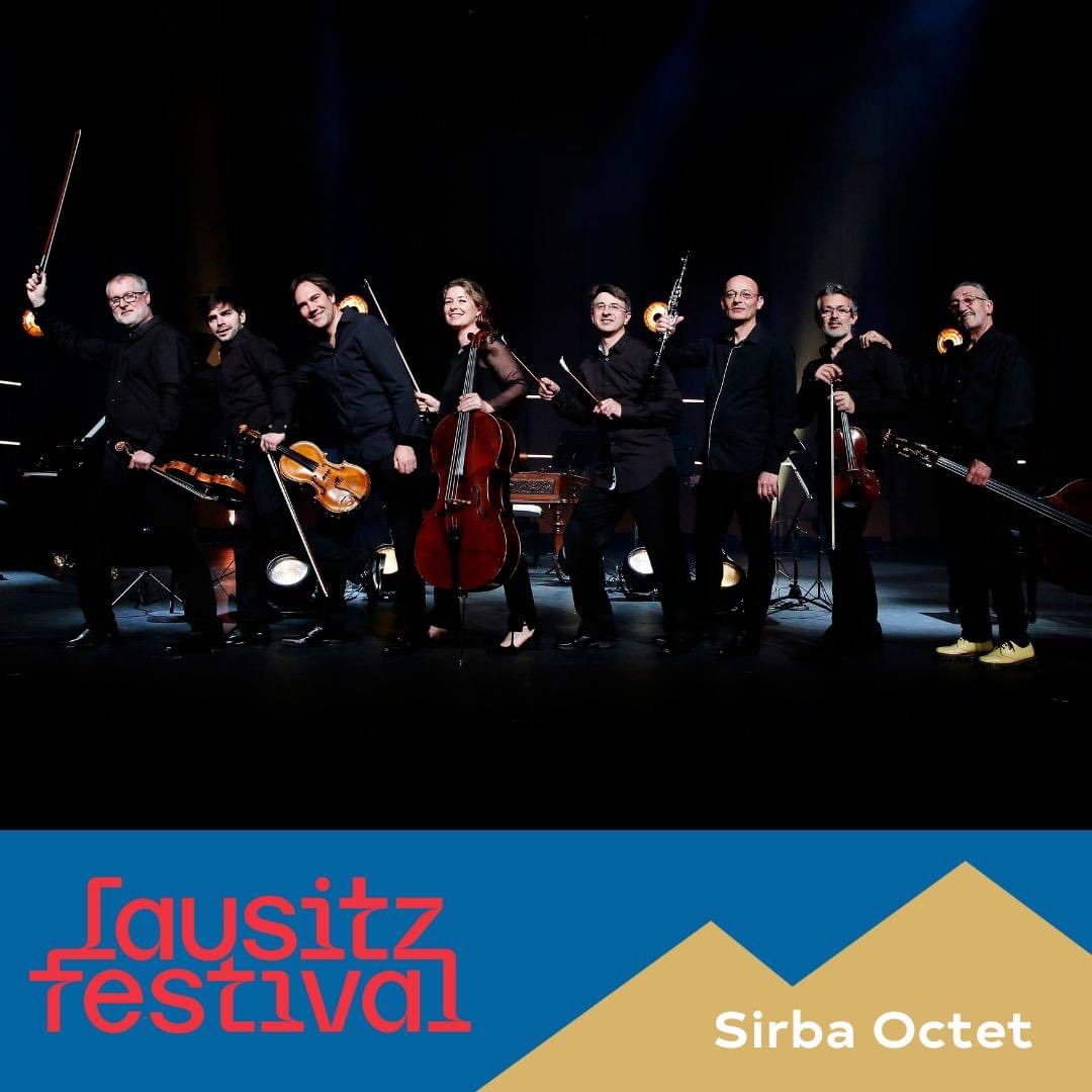 locksbridgenet's tweet photo. 🎻 #Sirba Octet at #Lausitz Festival this Sunday! 🎶 Mit ihrem Programm „Tantz“ schlagen sie eine musikalische Brücke zwischen Balkan, Rumänien, Ungarn, Russland und der jüdischen Tradition. Erlebt ein Klezmer-Highlight auf der Open-Air-Bühne vor Schloss Branitz! #Cottbus https://t.co/eiecoNjFAH