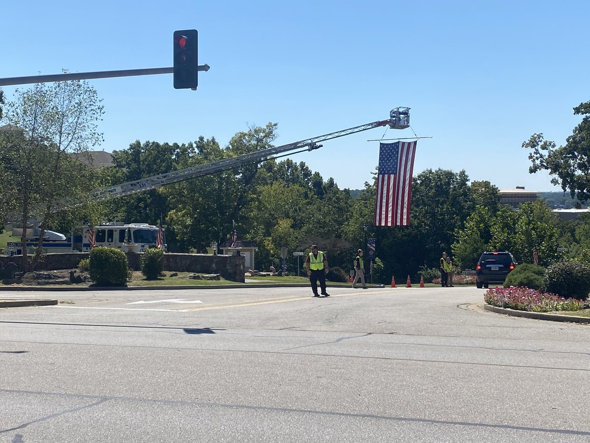 modoyle98's tweet image. It’s a heavy day in Mid-Missouri as many people make their way to Lake Ozark for the funeral service for fallen Osage Beach Police Officer Phylicia Carson.

I’ll be live with details from the scene tonight on @ABC17News at 5 and 6.