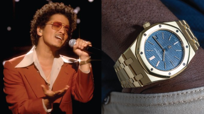 Bruno Mars Gifted Custom Royal Oaks to His Band and Manager. Now They’re Flipping Them. dlvr.it/TCspRC