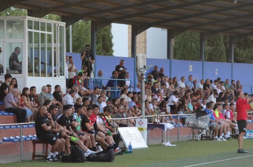 📰 NOTICIAS 

Ayer se disputaba el LVII Trofeo de la Uva 🍇 y el Vino 🍷 cuyo resultado fue:

<a href="/daimielrcf/">Daimiel Racing C.F.</a> 1-2 <a href="/RayoVallecano/">Rayo Vallecano</a> Academia
 
🏟️ Nuestra Señora del Carmen - Daimiel

El ganador fue el conjunto madrileño que se llevaba el 🏆 decano de la región 

#PretemporadaCLM