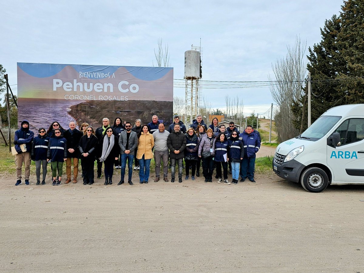 rodrigo_arist's tweet photo. Hoy recibí en Pehuen Co al equipo de fiscalización de la Agencia de Recaudación de Buenos Aires (ARBA), que después de más de 8 años ha vuelto a realizar controles en nuestra villa balnearia. Su presencia es fundamental para fortalecer el cumplimiento de las normativas fiscales y asegurar que los recursos destinados al bienestar de nuestra comunidad se gestionen de manera justa y equitativa. 

Agradezco a @arba por su compromiso y por acompañarnos en esta tarea, que contribuye a la transparencia y a la responsabilidad fiscal en Coronel Rosales.