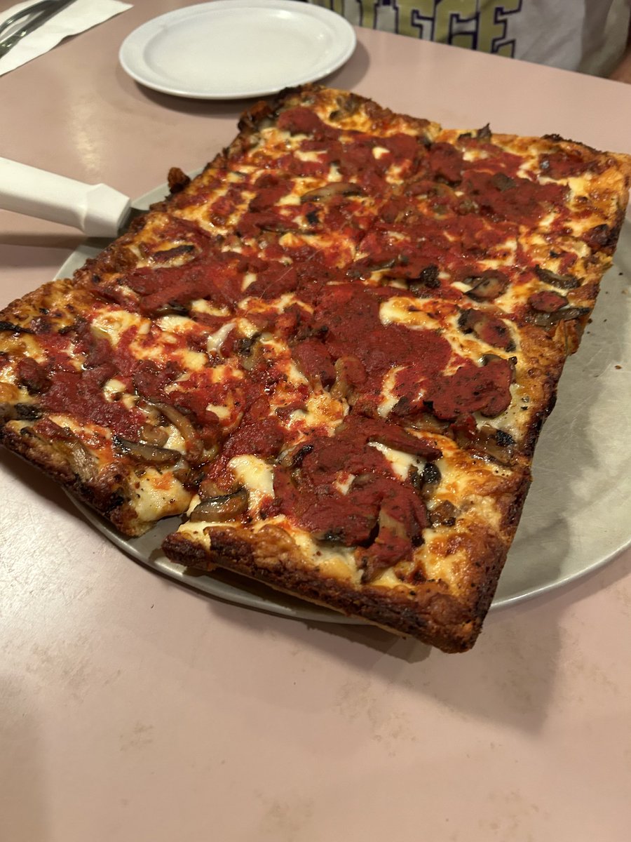 Love Detroit tweet media