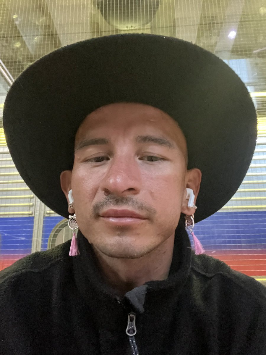 I had some much fun volunteering at the <a href="/TransPHL/">Charlene Arcila Trans Wellness Collective</a>! A lot educational resources out there and can’t wait to table tomorrow with <a href="/KOTTMundial/">Kicking Out Transphobia</a> #transrights #protecttranskids #letthemplay