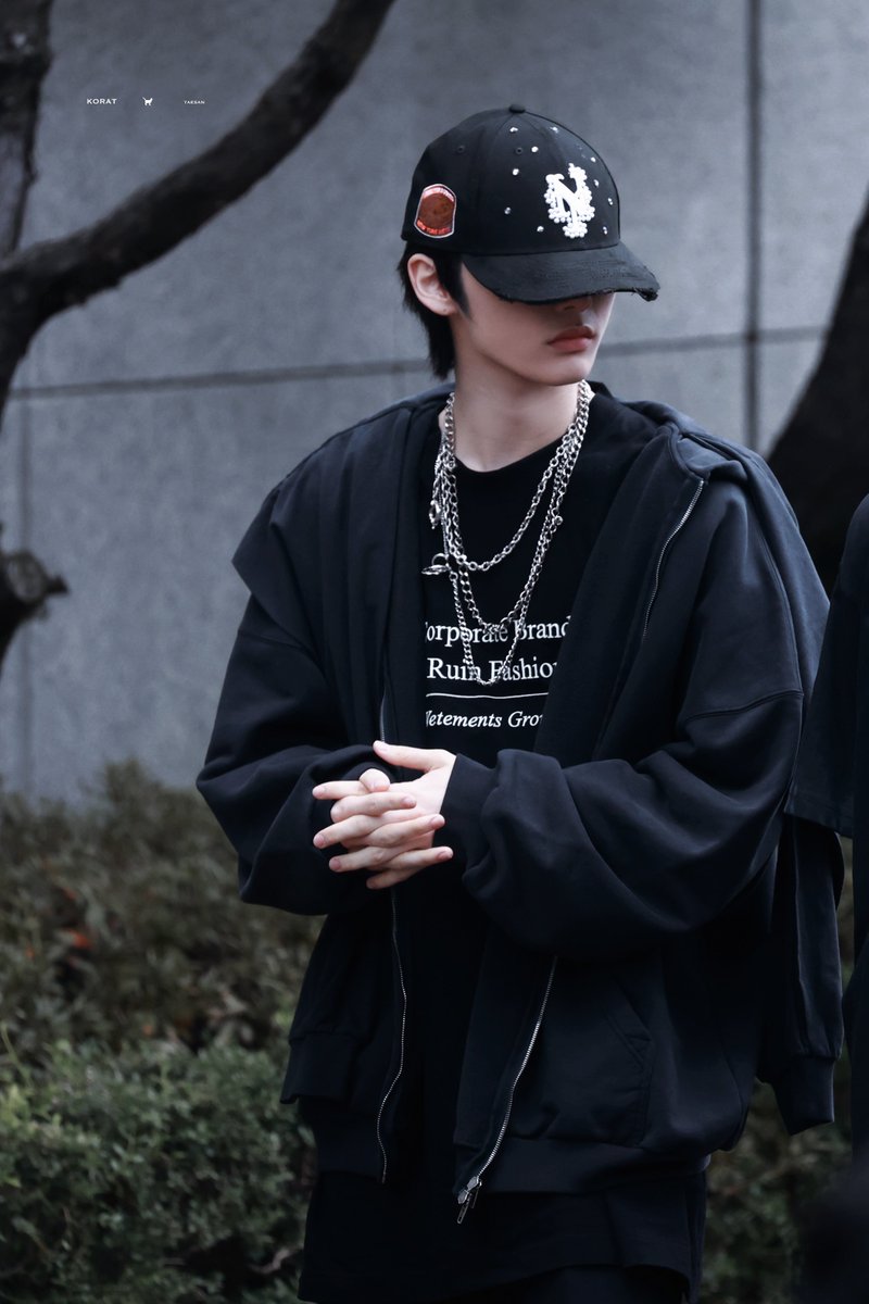 코랫 tweet media