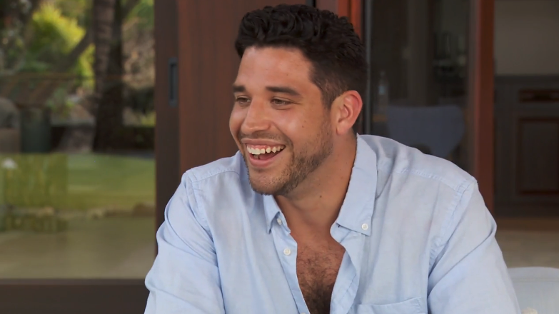 transbachelor's tweet photo. Did anyone else cringe when Devin dismissed Jenn's mom's question about understanding Vietnamese culture? He suddenly has grown up in Hispanic culture? Away from the culture with a white mom and no dad? It also felt very dismissive of Jenn's mom. Just barf all around https://t.co/Oq1DZ7th48