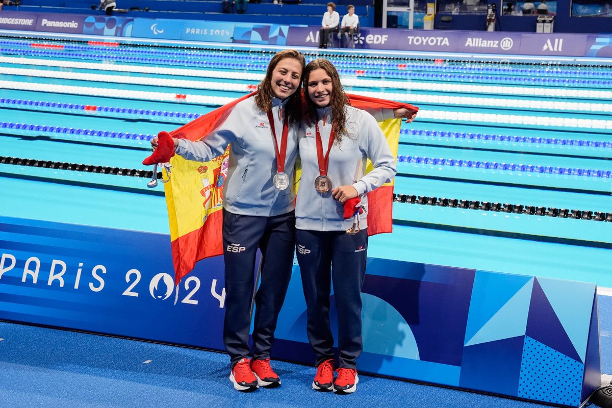 FMDDF's tweet photo. 🙌 ¡𝗘𝗦𝗣𝗘𝗖𝗧𝗔𝗖𝗨𝗟𝗔𝗥 nuestra Tasy Dmytriv en @Paris2024! 🚀
👉🏻 Logró la presea de bronce 🥉 en 200 metros estilos SM9
👀 Lo hizo también junto a @o_nuriamarques, que se hizo con la plata 🥈
¡Enhorabuena! 😍😍
#SomosINCLUSwim🏊♂️ https://t.co/LfRuNDibGD