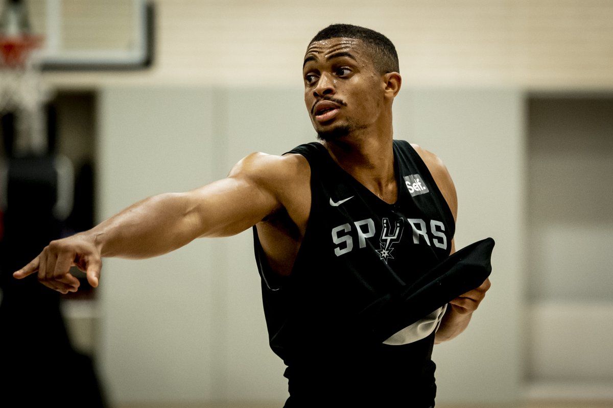 spurs's tweet image. locked in 🔒