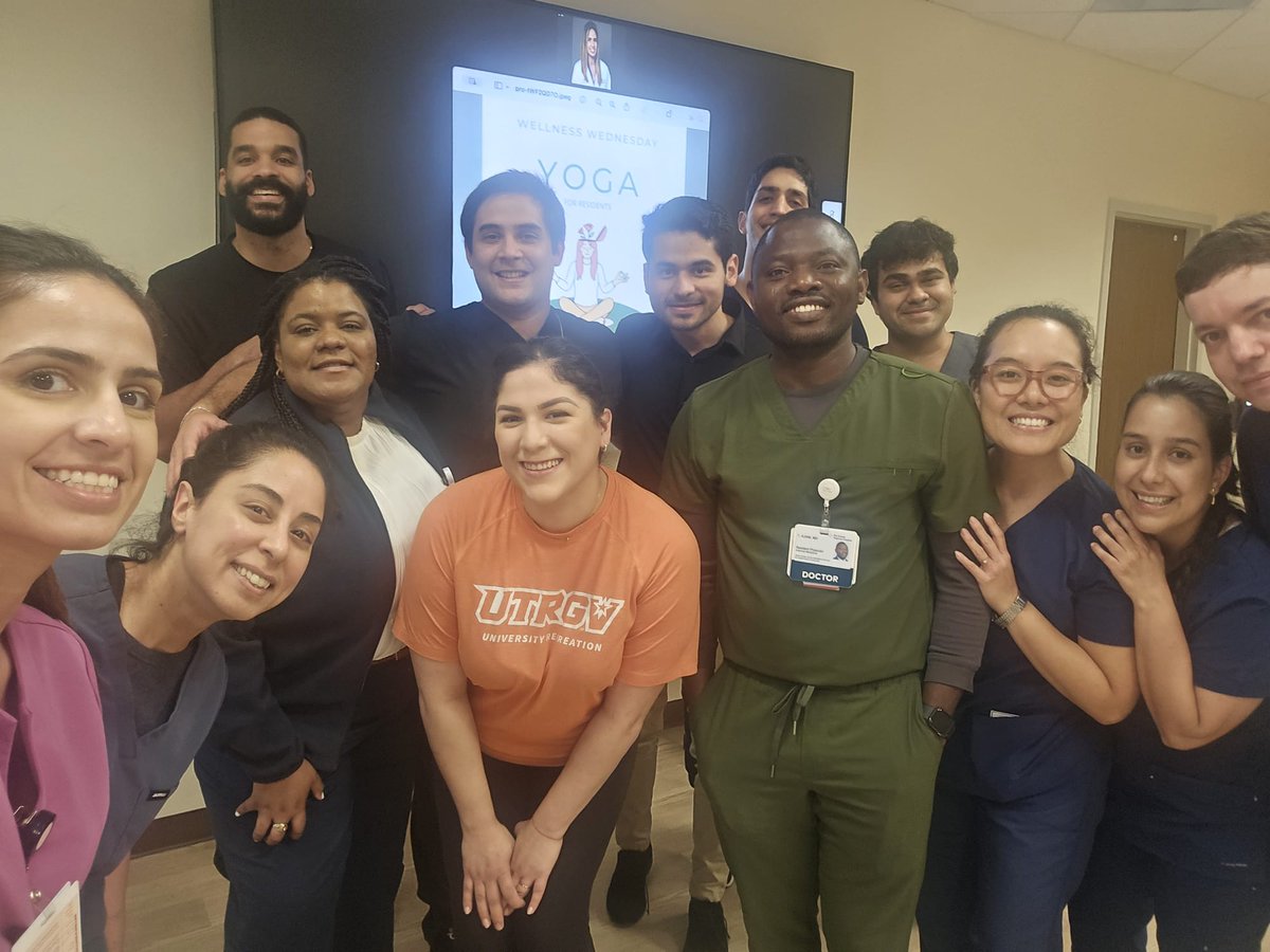 Wellness Wednesday! 🧘‍♀️ Our residents took some time to relax and recharge with a group yoga session, focusing on mind-body wellness. And, we also celebrated a special moment—Happy B'day of our wonderful resident Dr. Donis! With our 😎 PD🎉🎂
#imresidency #wellbeing #utrgv <a href="/utrgv/">UTRGV</a>